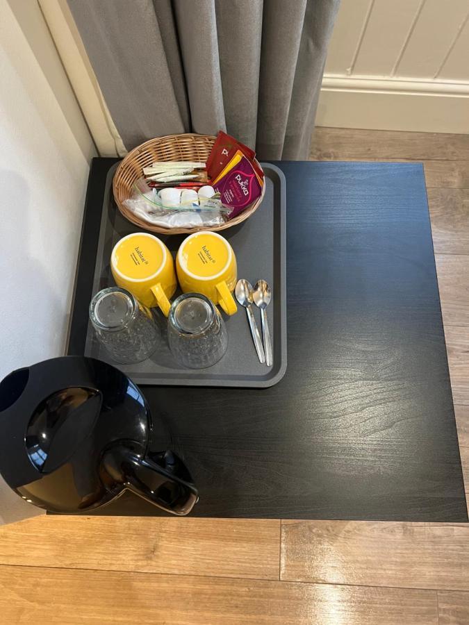 Luxury Double Room W/ Private Bathroom Edimburgo Esterno foto